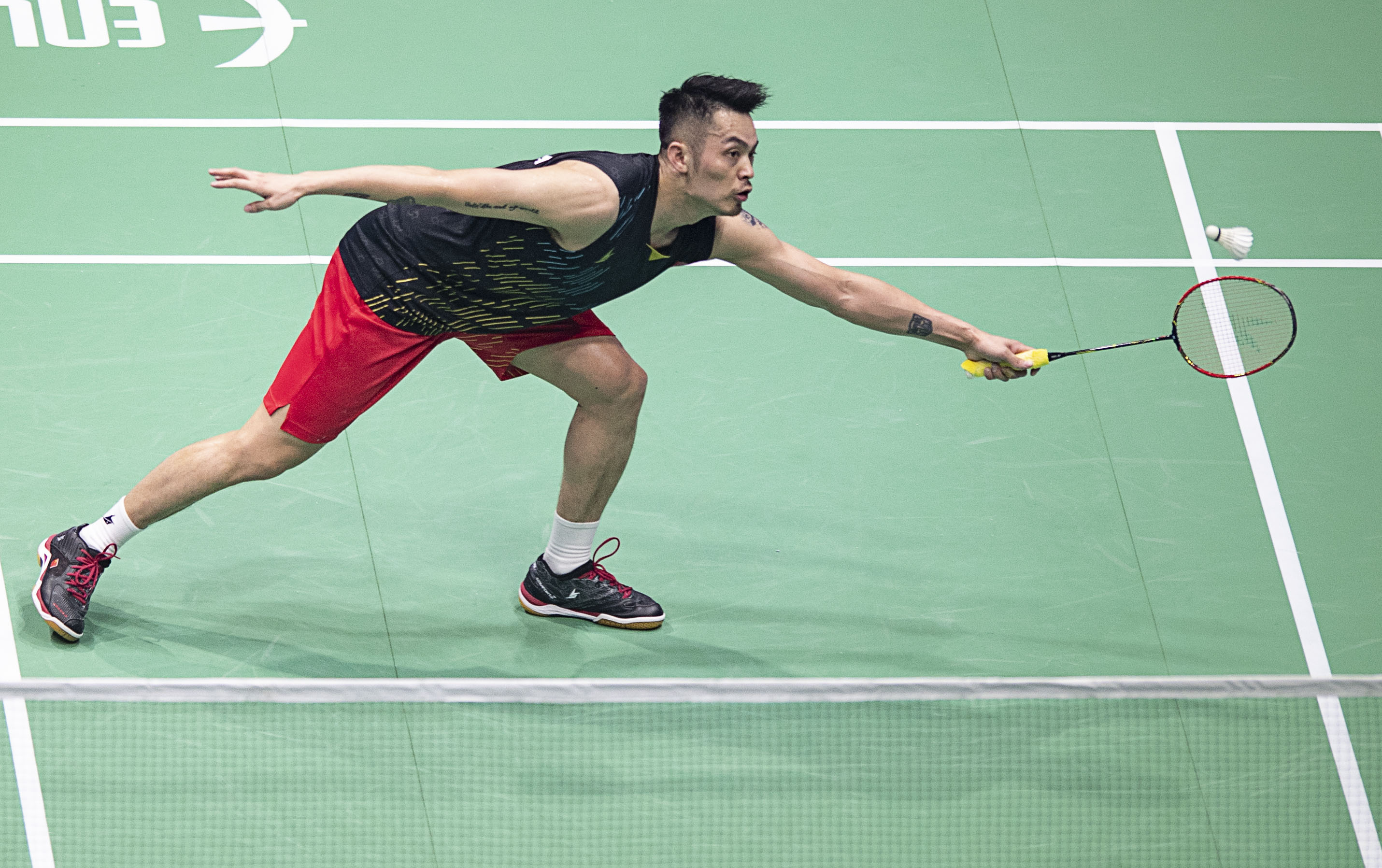 在此背景下 在此背景下