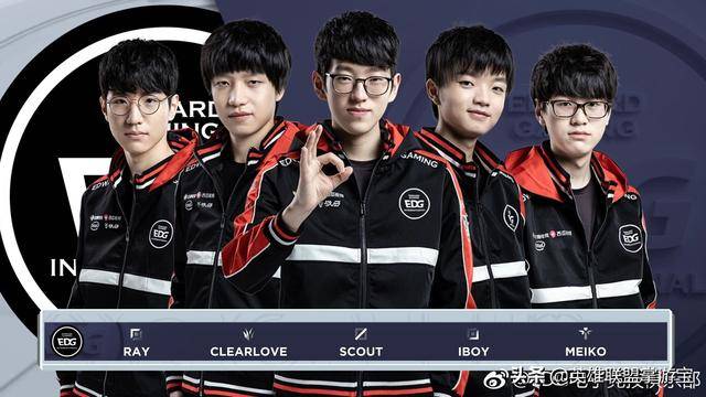 巴萨中场体 巴萨中场体