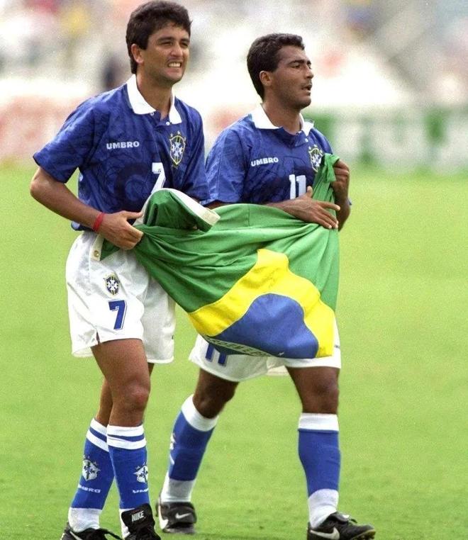 LIV英国站涅曼领先6杆争夺第五冠 力矩队领先团体